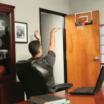 לוח כדורסל משרדי