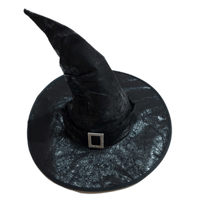 כובע מכשפה שחור
