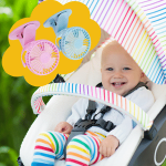 תינוק בעגלה עם מאווררים קלי משקל עם קליפס בצבעים ורוד ותכלת