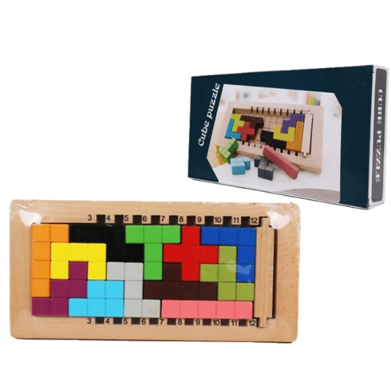 פאזל פנטומינו מעץ עם 12 חלקים צבעוניים על לוח ממוספר